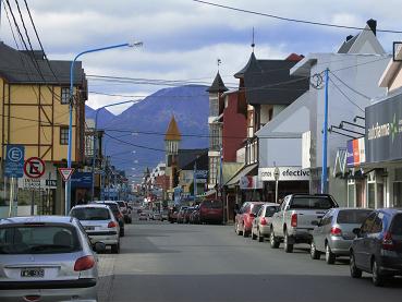 IMG_1098 Main Street Ushuaia.12.JPG